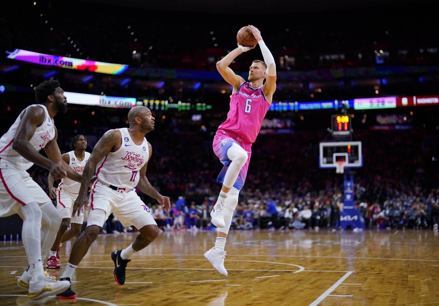 Porzingis best sale shoes 218